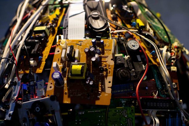 Y ahora en vez hombres, había solo voces – Melissa Pareja