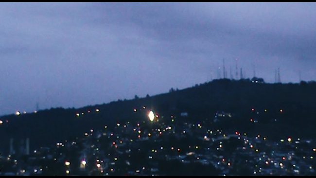 Invasión Luminosa – Harold Muñoz